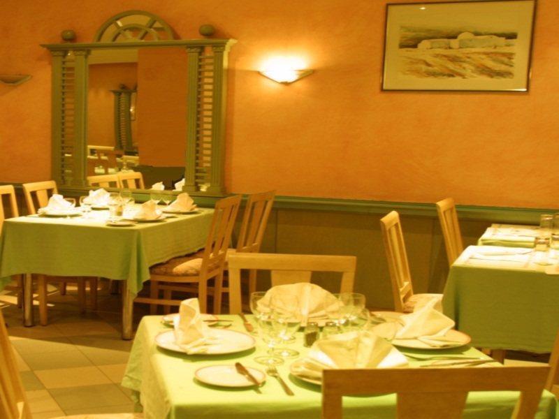 Hotel Ibn Khaldoun Tunis Exterior foto